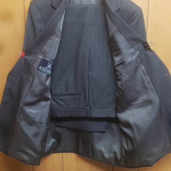 Kuppenheimer Suit 42 33x30 Mens Gray Herringbone & Stripe Vintage - Picture 2 of 16